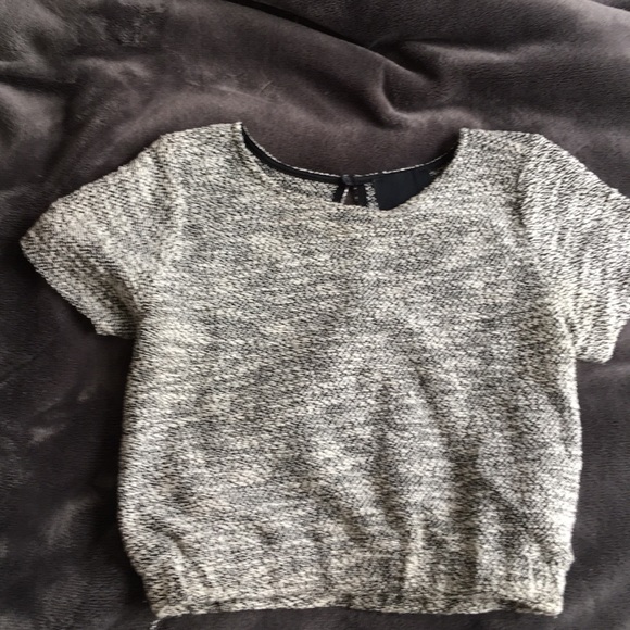 Harlowe & Graham 2 pc set (top + skirt) - Picture 2 of 7